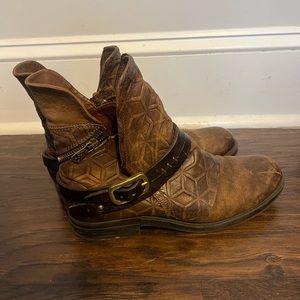 A.S. 98 Brown Booties